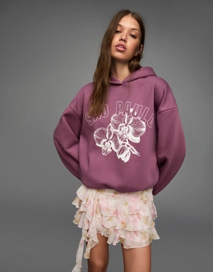 Свитер с длинными рукавами и принтом- Заказать в России