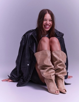 Открытые сапоги на каблуке-шпильке- Заказать в России