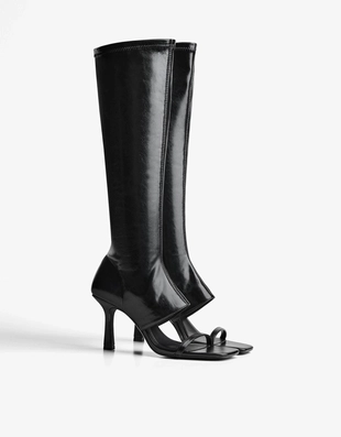 Босоножки на каблуке с брюками- Заказать в России