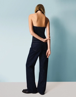 Джинсовый комбинезон с вырезом бандо- Заказать в России