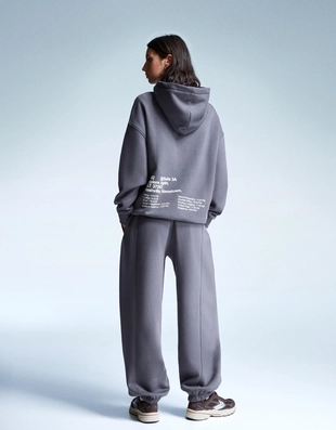 Джоггеры с принтом- Заказать в России