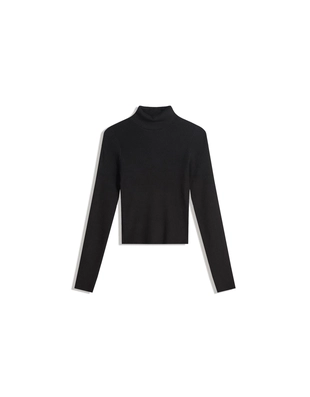 Свитер в рубчик с высоким воротником- Заказать в России