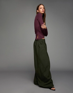 Футболка асимметричного кроя с длинным рукавом- Заказать в России