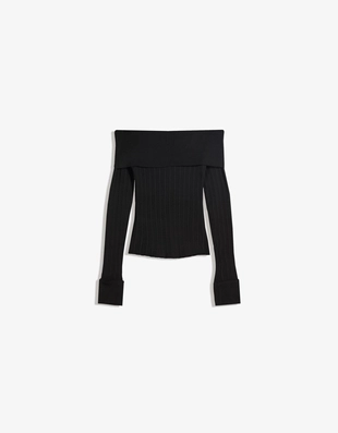 Black|7109/693 - Bershka Фактурный свитер с открытыми плечами