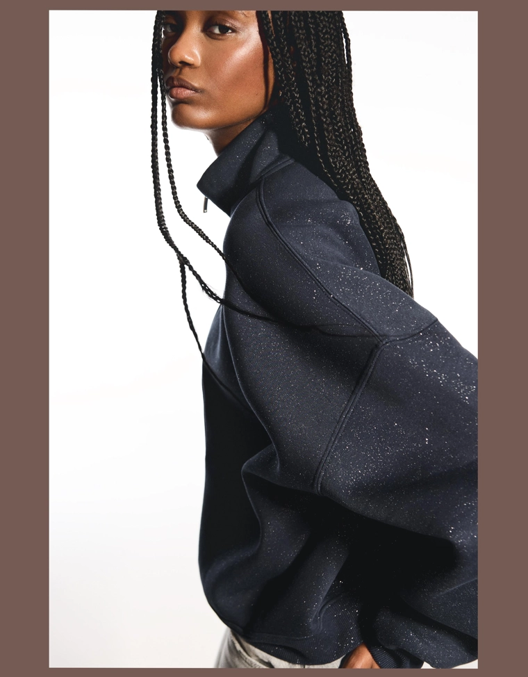 Толстовка на молнии с блестками