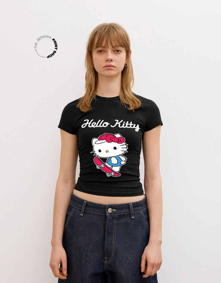 Футболка с короткими рукавами и принтом Hello Kitty