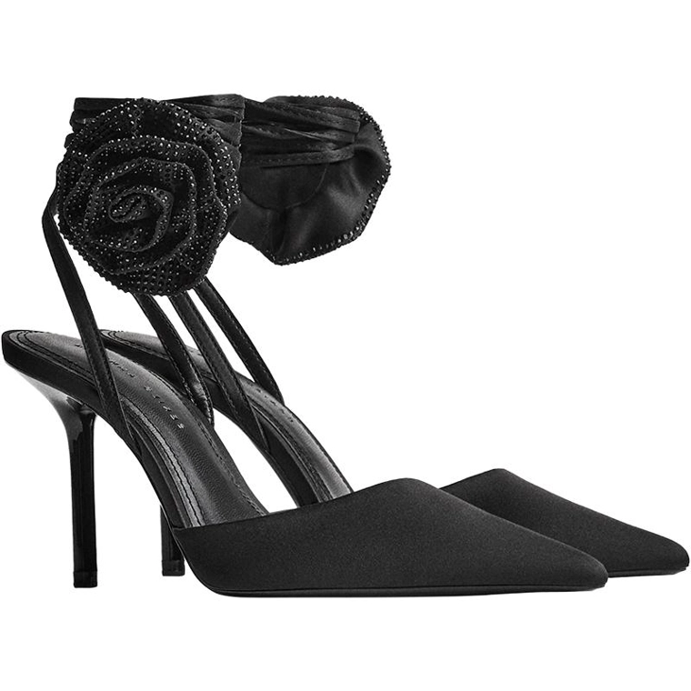 Туфли на каблуке с цветком