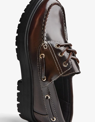 Топсайдеры с брашированным эффектом- Заказать в России