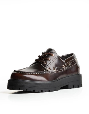 Топсайдеры с брашированным эффектом- Заказать в России