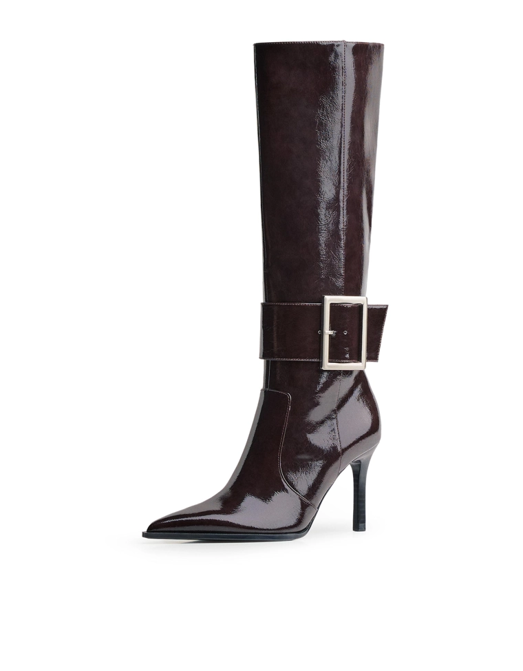 Сапоги на каблуке с пряжкой