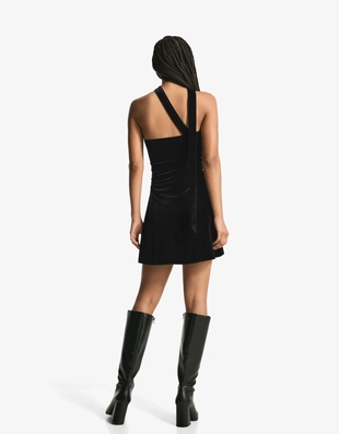 Мини-платье с вырезом бандо из бархата с платком- Заказать в России