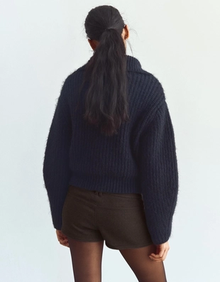 Мини-шорты из шерсти- Заказать в России