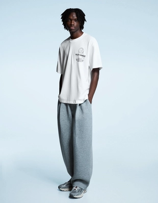 Футболка с короткими рукавами и принтом- Заказать в России