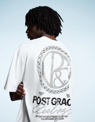 Футболка с короткими рукавами и принтом- Заказать в России