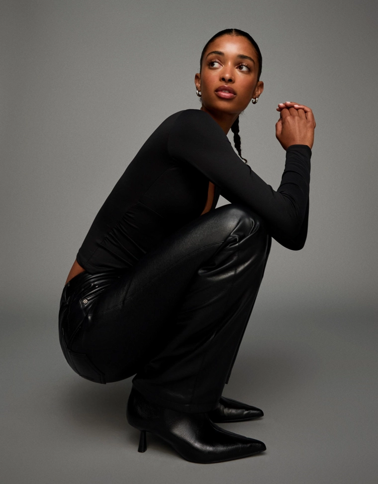 Брюки кроя bootcut из искусственной кожи