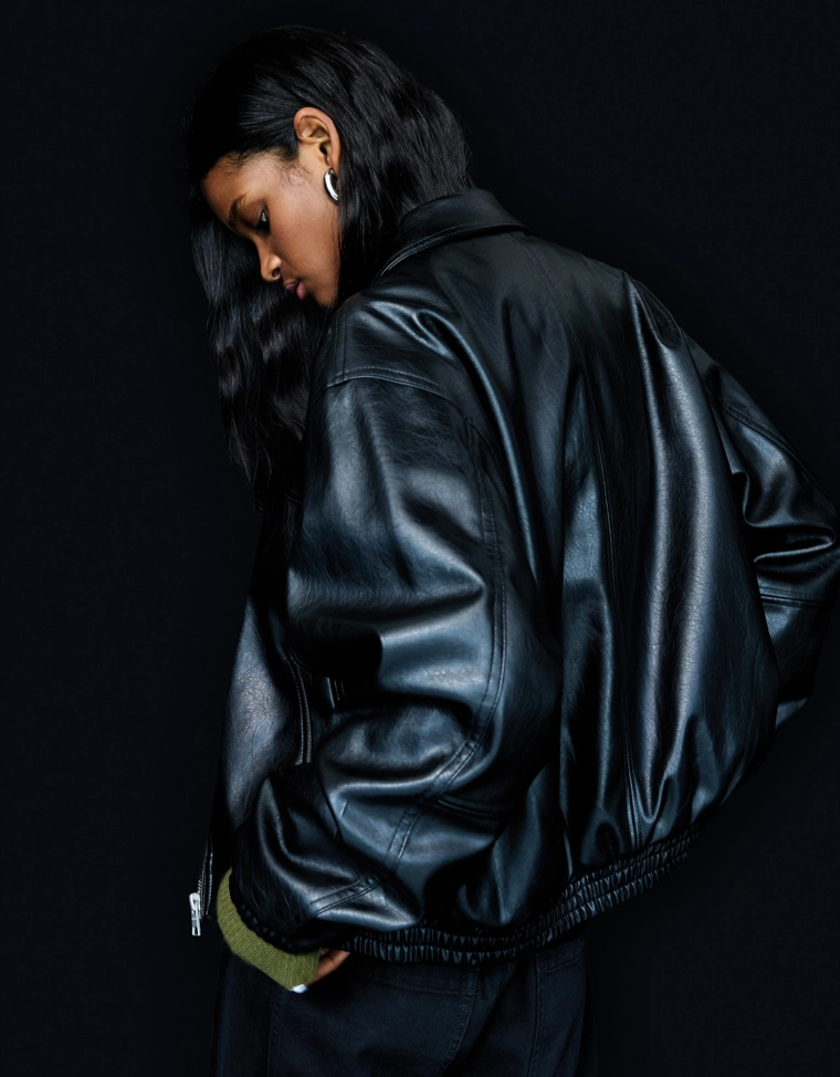 Куртка из искусственной кожи