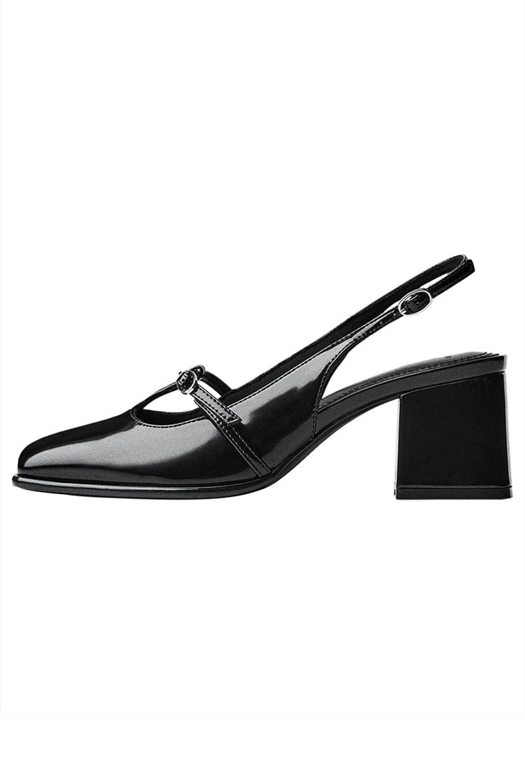 Туфли-слингбэки на каблуке с пряжкой