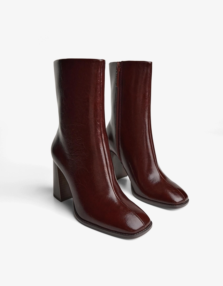 Chunky heel ankle boots