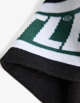 Шапка спортивная с принтом- Заказать в России