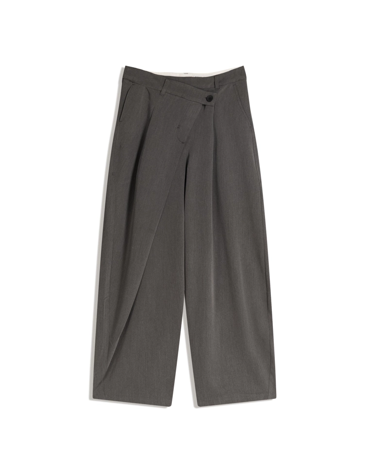 Брюки с поясом на запахе