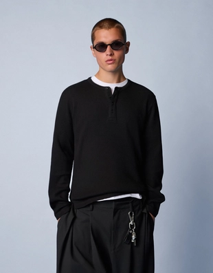 Футболка хенли облегающего кроя с длинными рукавами- Заказать в России