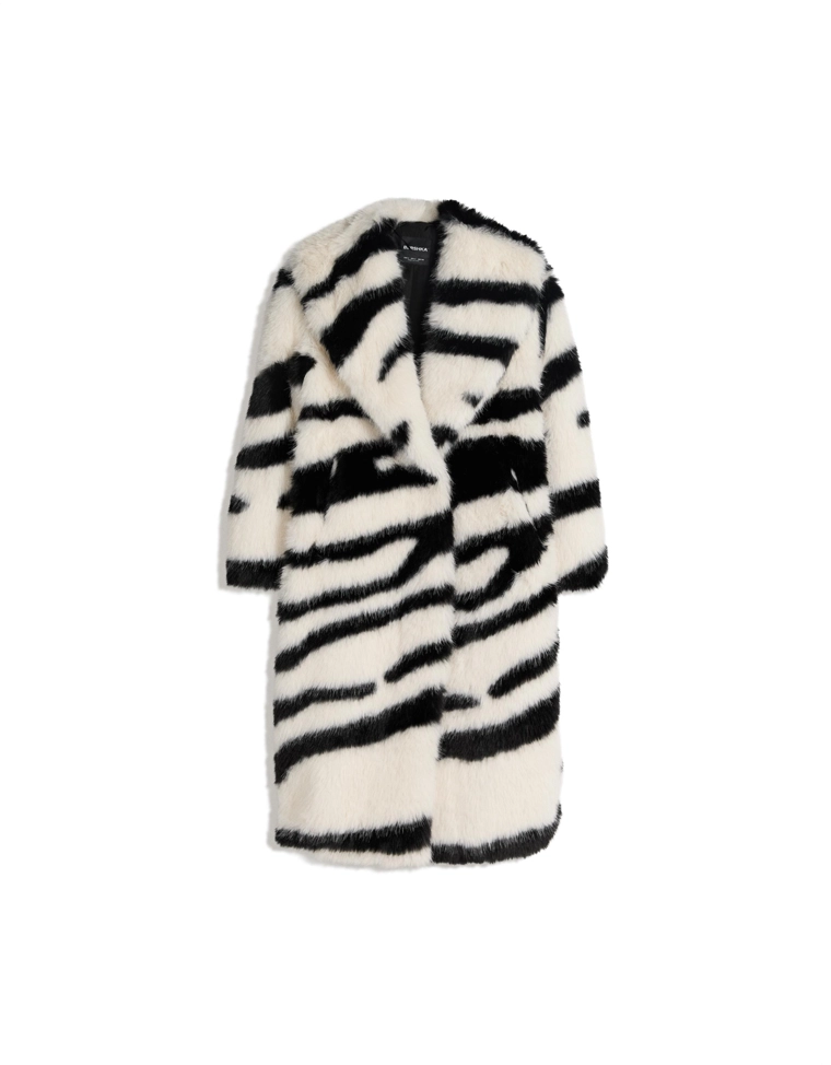 Пальто из искусственного меха с анималистическим принтом