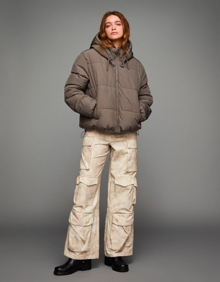 Непромокаемая, ветрозащитная и теплоизоляционная куртка-пуховик