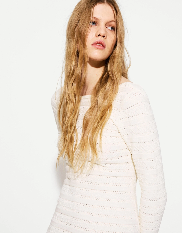 Платье миди с рельефным узором