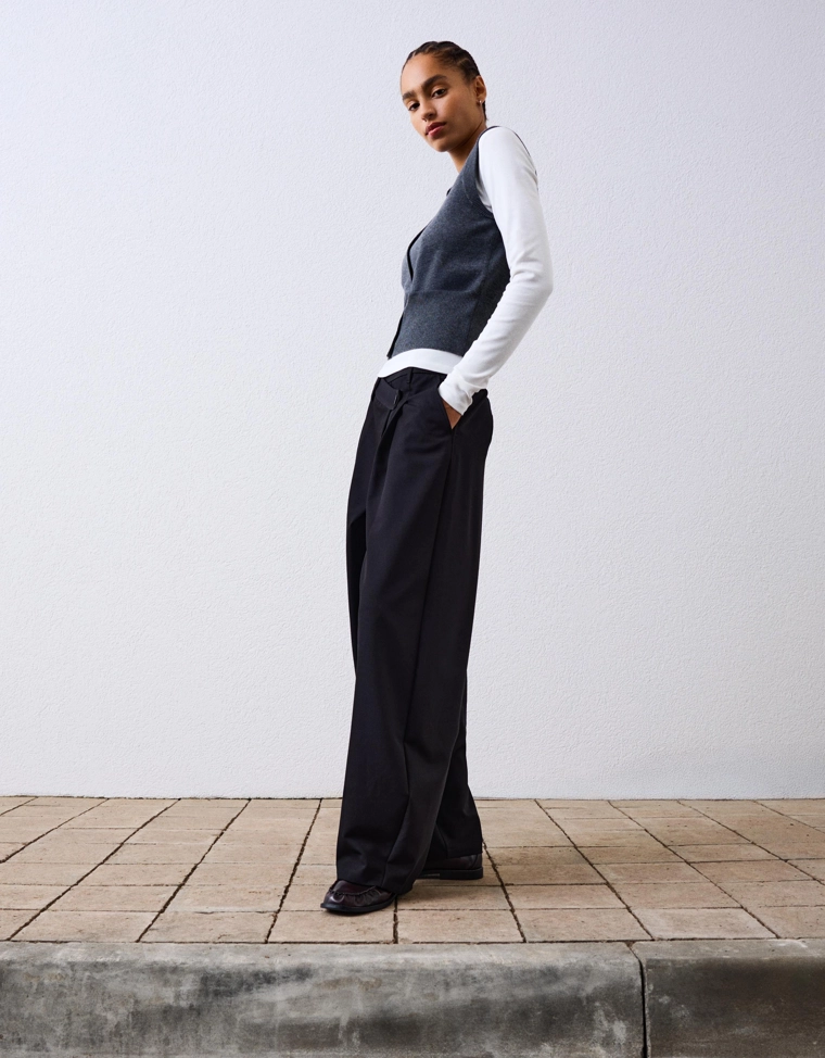 Трикотажный жилет на пуговицах