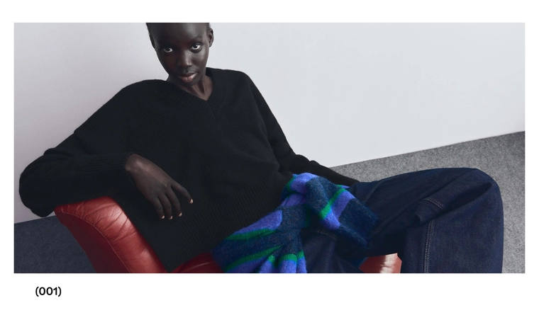 Укороченный джемпер с V-образным вырезом