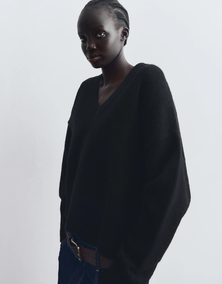 Укороченный джемпер с V-образным вырезом