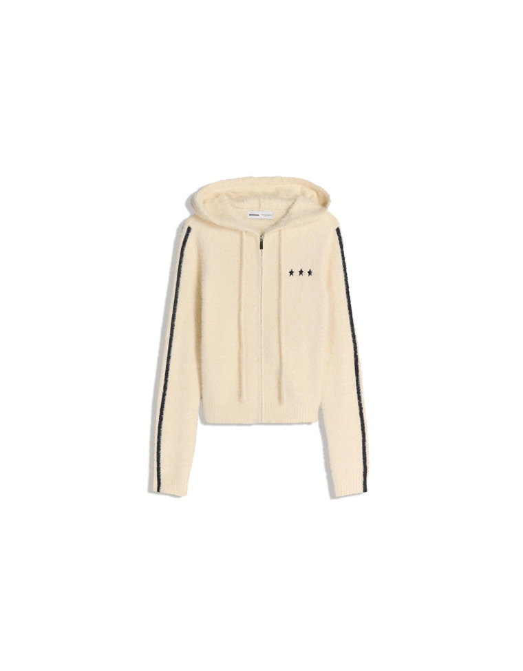 Вязаный кардиган на молнии с вышивкой