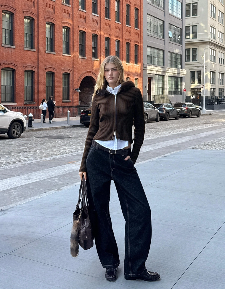 Вязаный кардиган на молнии с капюшоном из искусственного меха