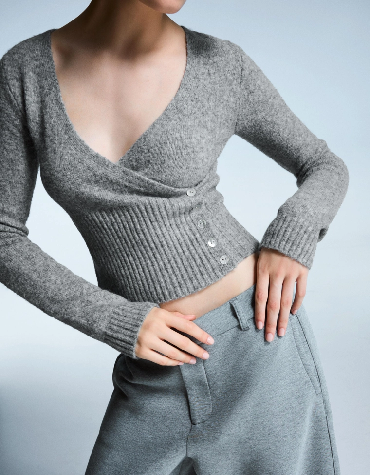 Кардиган на пуговицах