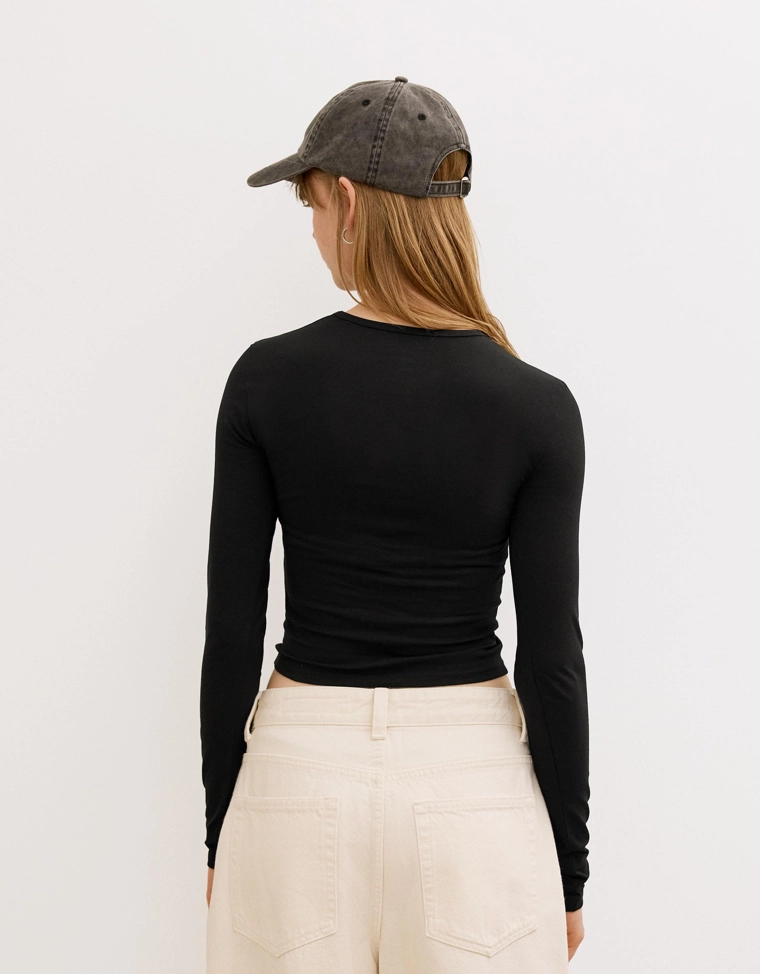 Лонгслив bershka csi