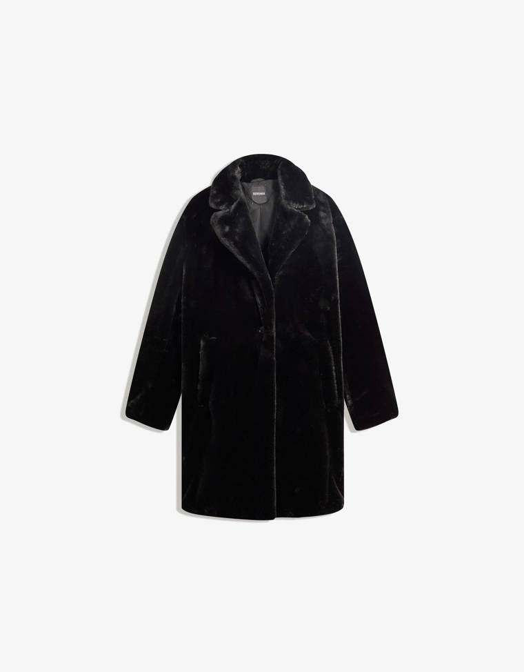 Пальто из искусственного меха