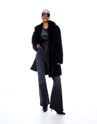 Пальто из искусственного меха- Заказать в России