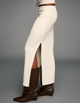 Мягкая трикотажная юбка миди- Заказать в России