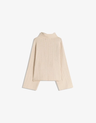 Свитер с высоким воротником и узором «косы»- Заказать в России