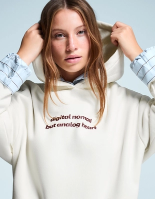 Худи с капюшоном и принтом- Заказать в России