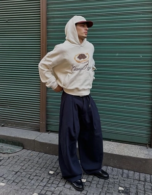 Худи с капюшоном, принтом и вышивкой- Заказать в России