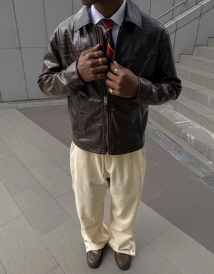 Брюки-джоггеры бананы с заклепками- Заказать в России