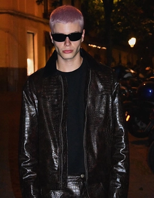 Куртка из искусственной кожи- Заказать в России