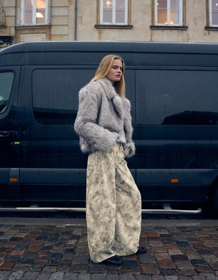 Брюки BARREL с принтом- Заказать в России