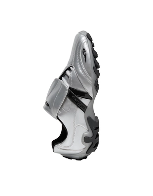 Спортивный стиль OUT OF CORE- Заказать в России