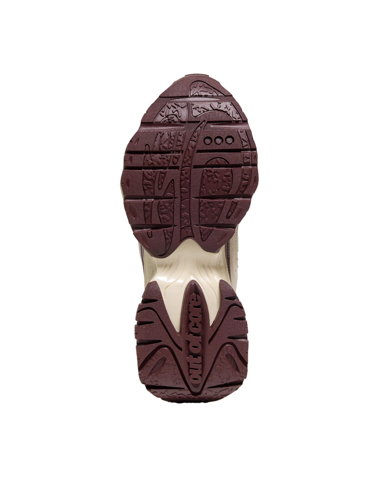 Комбинированные кроссовки out of core