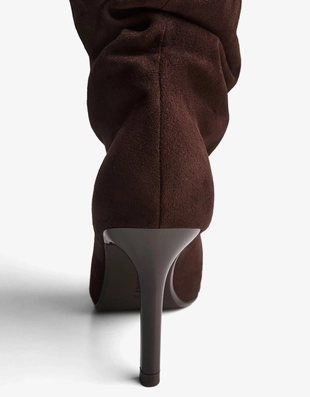 Сапоги на шпильке с разрезом- Заказать в России