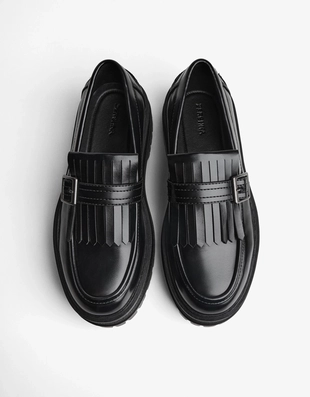 Мокасины на толстой подошве с пряжкой- Заказать в России