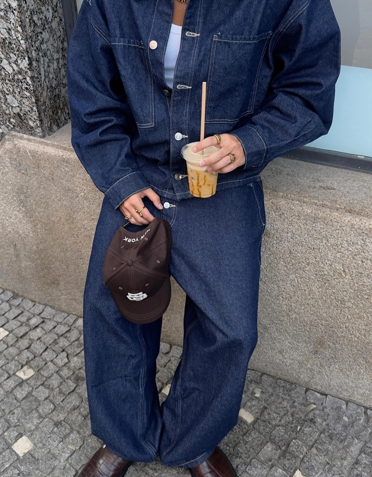 Джинсовая рубашка