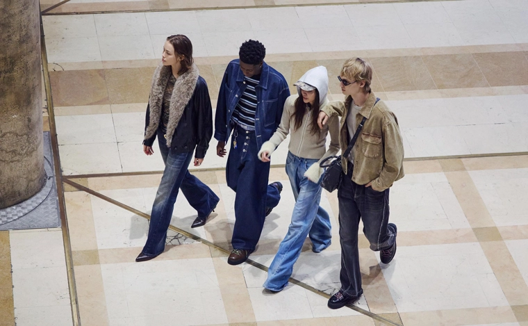 Джинсовая рубашка